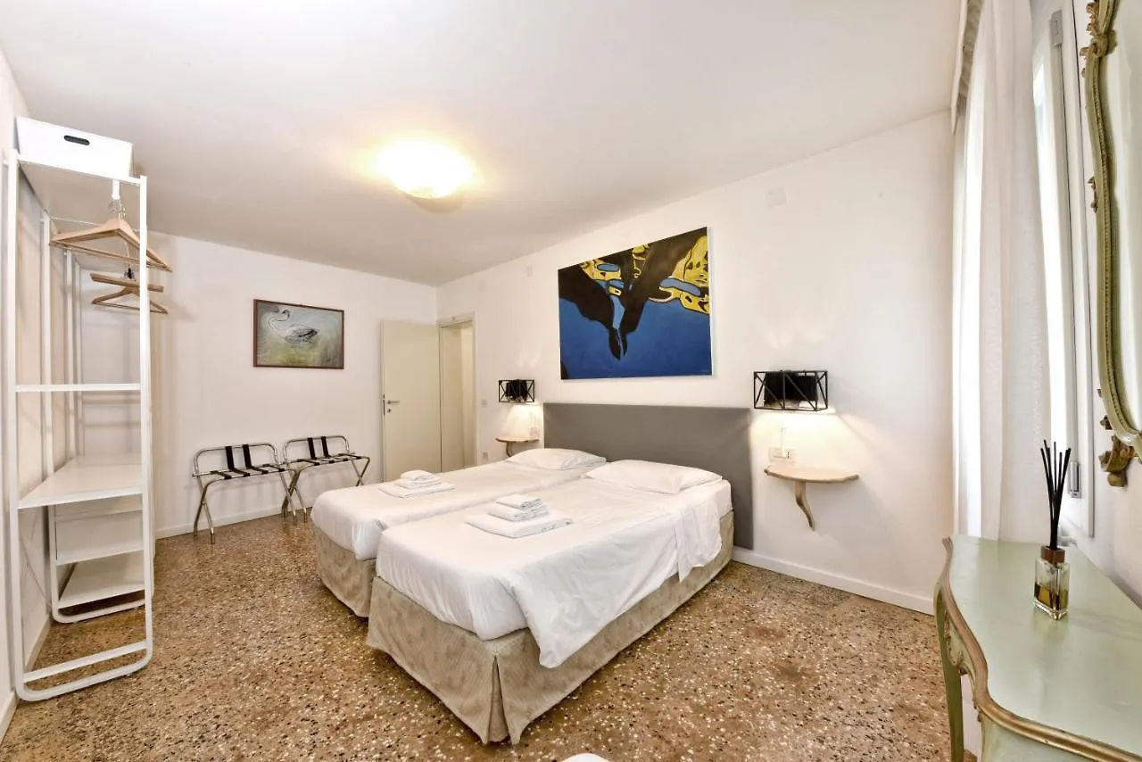 Casa Ai Greci - Central Apt In Castello Venice 0*,  Italy